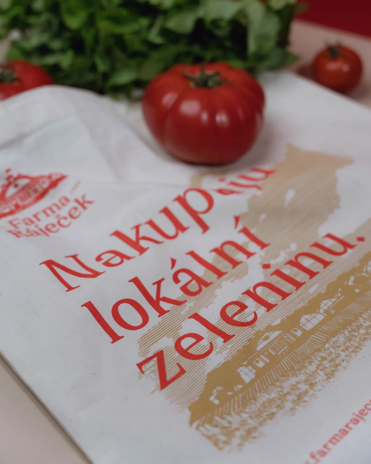 Branding for
a farm and local
food store